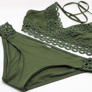 Becca NWT 2 Piece Bikini Women’s SZ L Solid Olive-green Wireless Paddles Lined